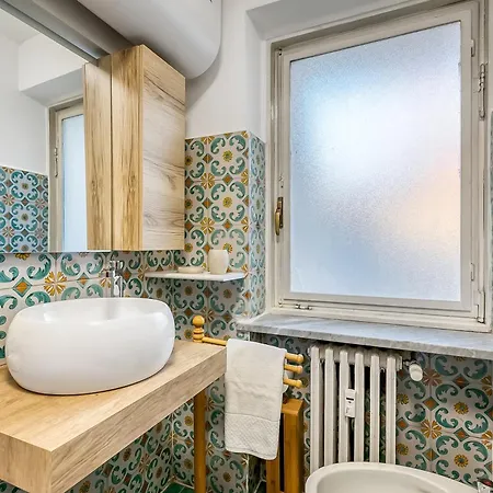 Gran Roc Few Steps From - Happy